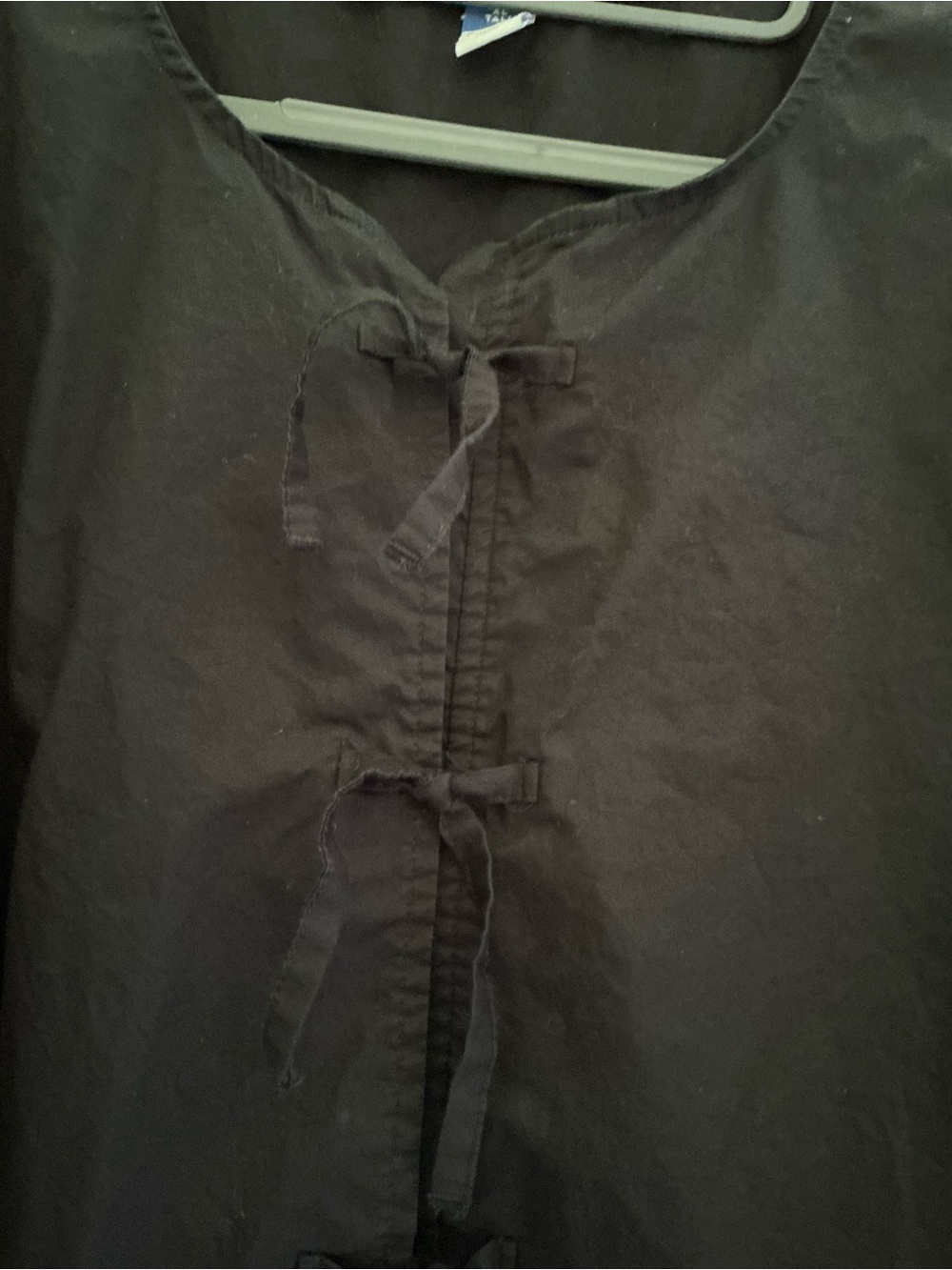 Old Navy Black Puff-Sleeve Peplum Blouse - Picture 3 of 4